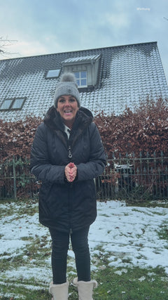 Janice Blok probiert HappyBed aus