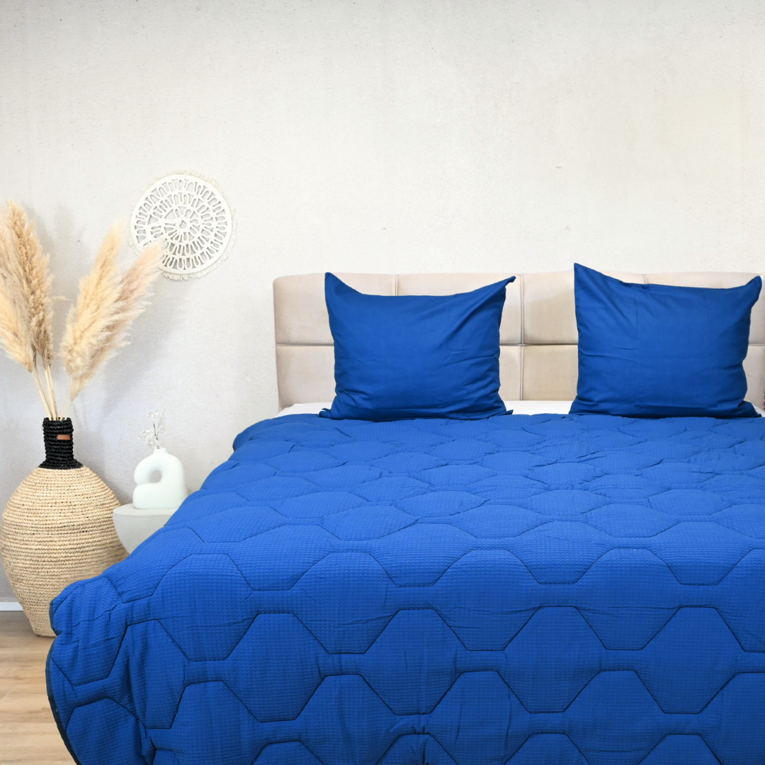 HappyBed Wafel Dark Blue duvet, 100% cotton, year-round comfort.